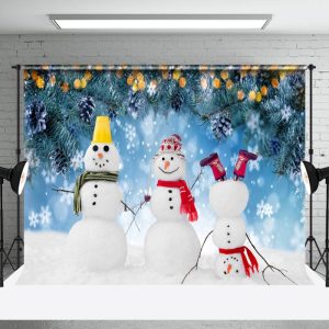 Aperturee Festive Winter Wonderland Snowmen White Backdrop - Aperturee