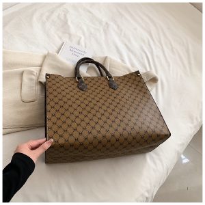 European And American Fashion Retro Large Capacity Presbyopic Elegant Handbag 20