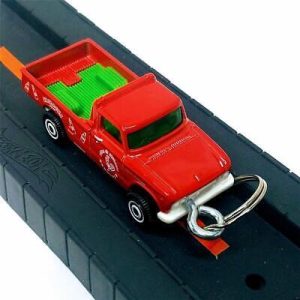 Matchbox MBX Service Red '62 Nissan Junior Pickup Truck Sriracha 1:64 Keychain
