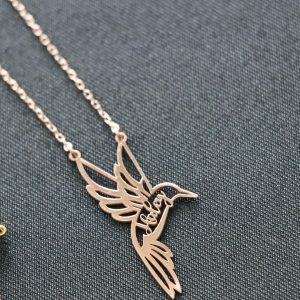 Minimalist Custom Hummingbird Name Necklace, Personalized Bird Jewelry, Meaningful Gift