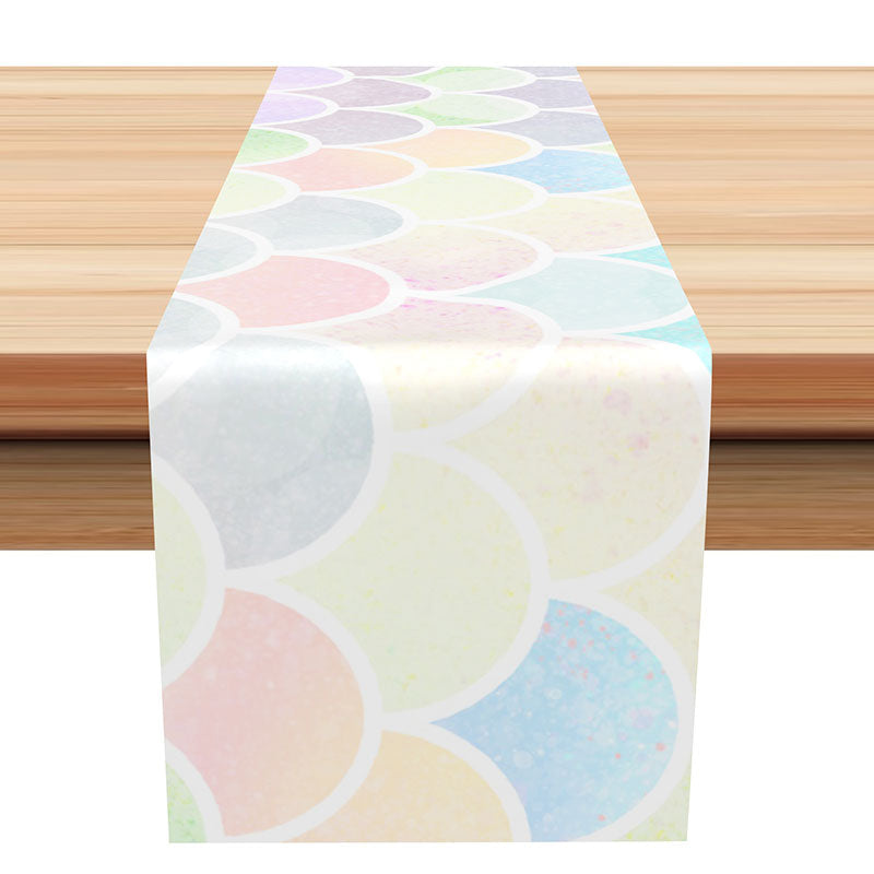 Pretty Light Color Fish Scales Pattern Table Runner - Aperturee