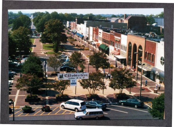 1998 Postcard Union Square Downtown Hickory North Carolina Oktoberfest
