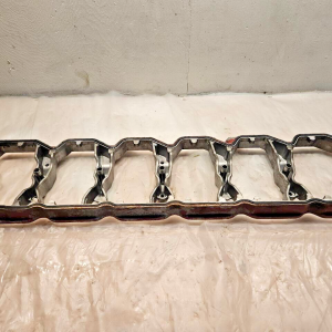 2012 Cummins 6.7 ISB Diesel Engine Valve Cover Riser Plate 3975944, 5265943