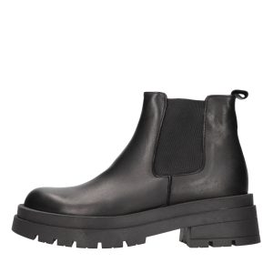 JOY WENDEL Boots Black