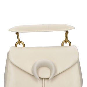 la carrie Bags.. Cream