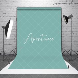 Aperturee Solid Green Color Portrait Photography Backdrop, 2X3FT(0.6MX1M), 14 USD, solid backdrops, CJSD3J87-M