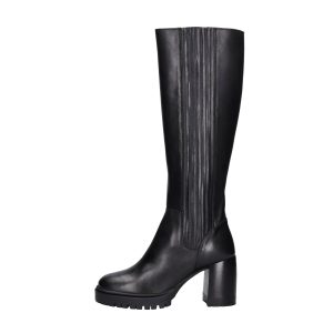 Emanuelle Vee Boots Black