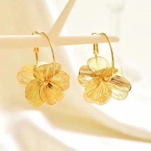 Exquisite Butterfly Flower Pendant Earrings