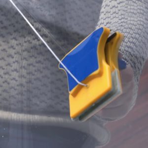 Magnetic Glass Cleaner Brush - Easy Two-Sided Window Cleaner
