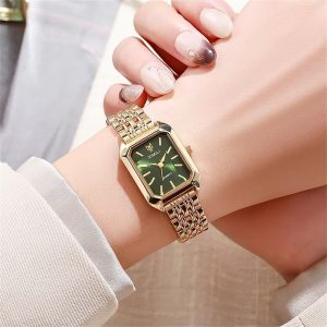 Women's Minimalist Square Quartz Watch - Fashion Sports Silicone Strap Timepiece