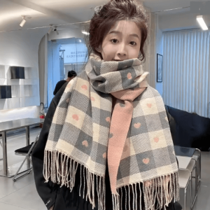 Womens Plaid Blanket Scarf Heart Pattern Warm Shawl for Autumn and Winter