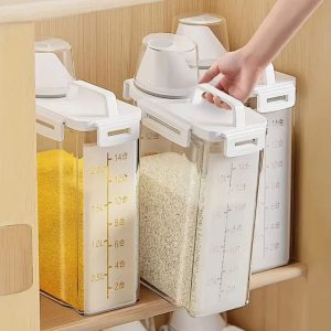Airtight Grain Storage Container 2.5L Food Grade Rice Keeper Box