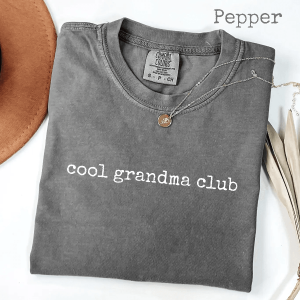 Cool Grandma Club Shirt Trendy Comfort Colors Grandma Gift Tee