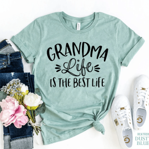Grandma Life Is The Best Life Shirt Cozy Grandma Gift Tee