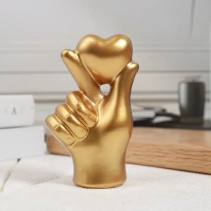 Modern Minimalist Resin Love Gesture Heart Statue