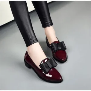 Women's Loafers Bow Decor Pointed Toe, Flat Shoes for Women Patent Leather Shallow Mouth Commuter Daily Casual Shoes