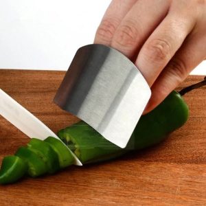 Stainless Steel Finger Guard Kitchen Finger Protector for Safe Vegetable Cutting