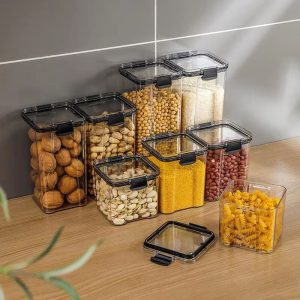 Clear Plastic Food Storage Container with Lid for Kitchen Organization
